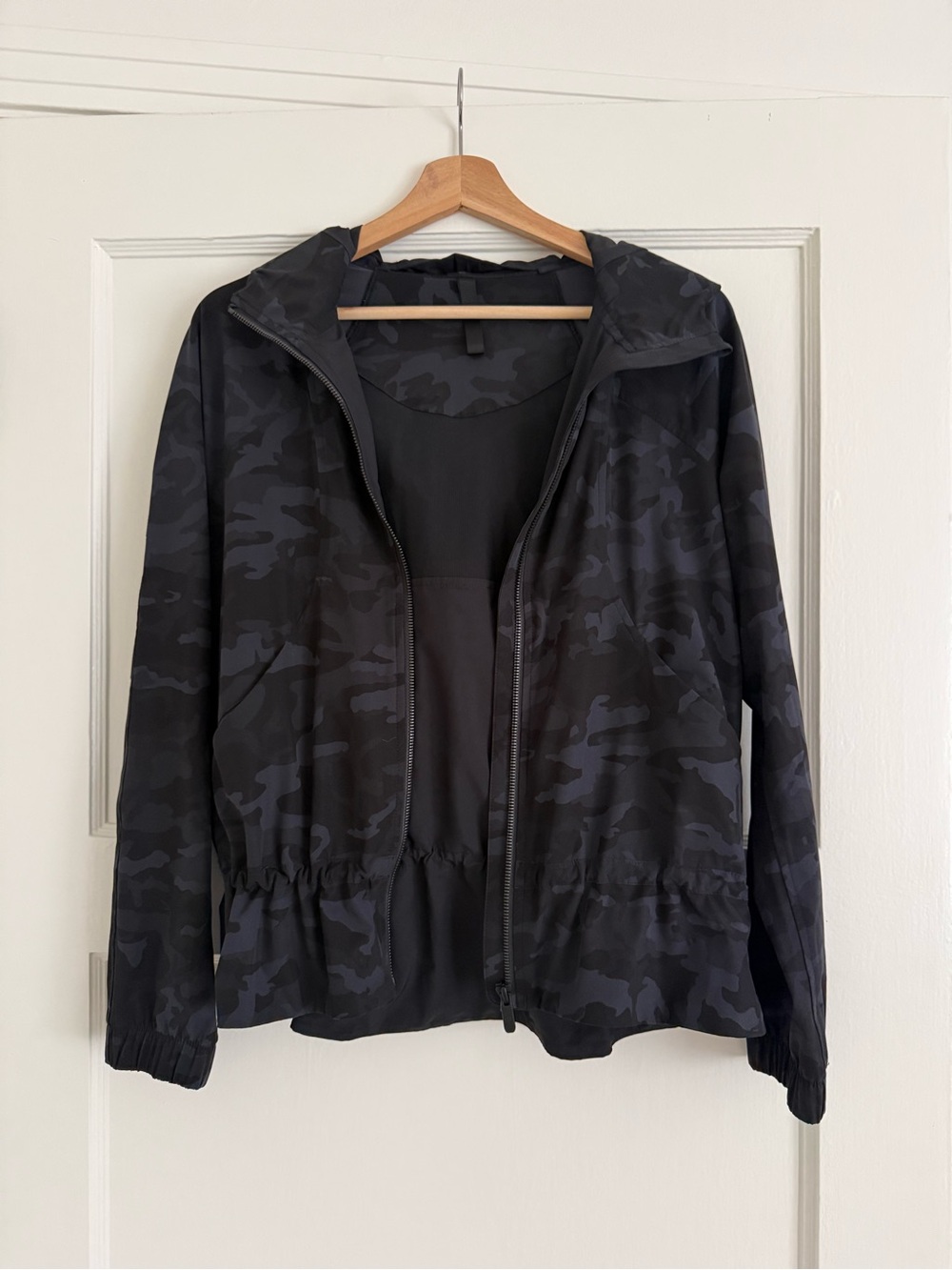 lululemon athletica Black Camo Lightweight Zip Jacket